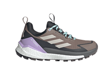 Lade das Bild in den Galerie-Viewer, Adidas Terrex Free Hiker 2.0 Low GTX W
